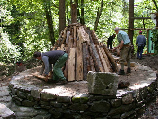  Image name: 08 Carbonai.jpg 
 width: 510 pixel 
 height: 383 pixel 
 Size: 75393 bytes 
 Click to enlarge 